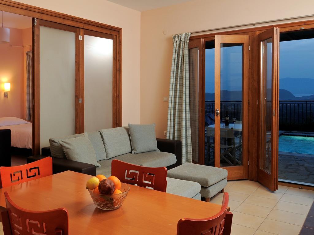 Karayiannis Villas Nafplio Phòng bức ảnh